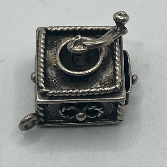 Sterling charm vintage coffee grinder. Handle on top spins. - Picture 2 of 4